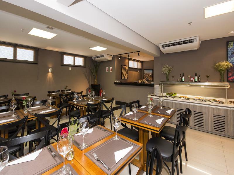 Comfort Hotel Cuiaba מראה חיצוני תמונה