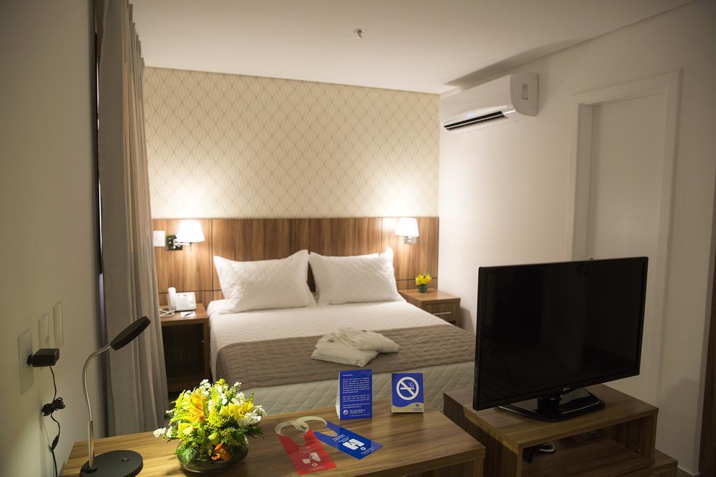 Comfort Hotel Cuiaba מראה חיצוני תמונה
