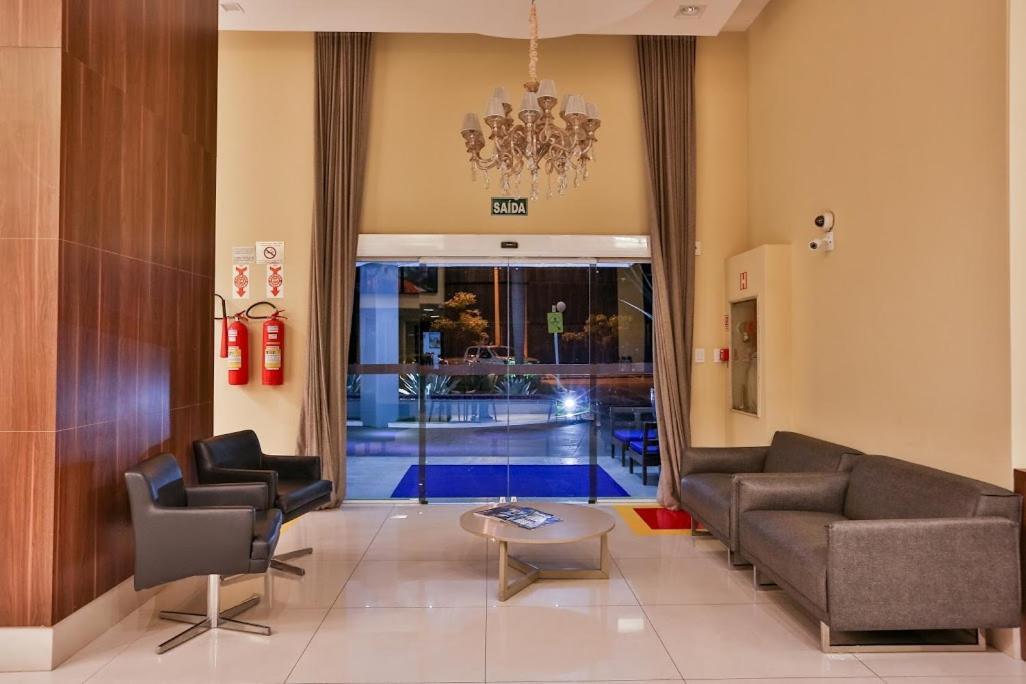 Comfort Hotel Cuiaba מראה חיצוני תמונה